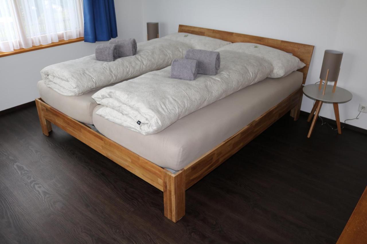 Ferienwohnung Fuer 5 Personen In Cumpadials, Inmitten Der Surselva Sumvitg Esterno foto